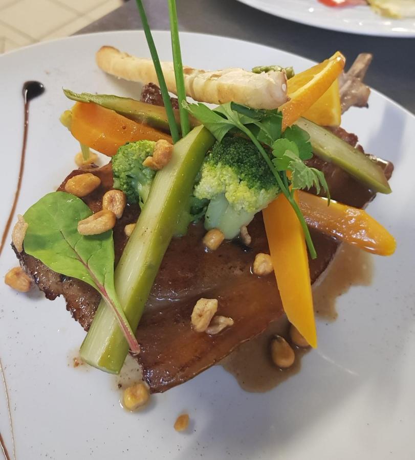Hotel Restaurant Cousseau Парантис-ан-Борн Екстериор снимка